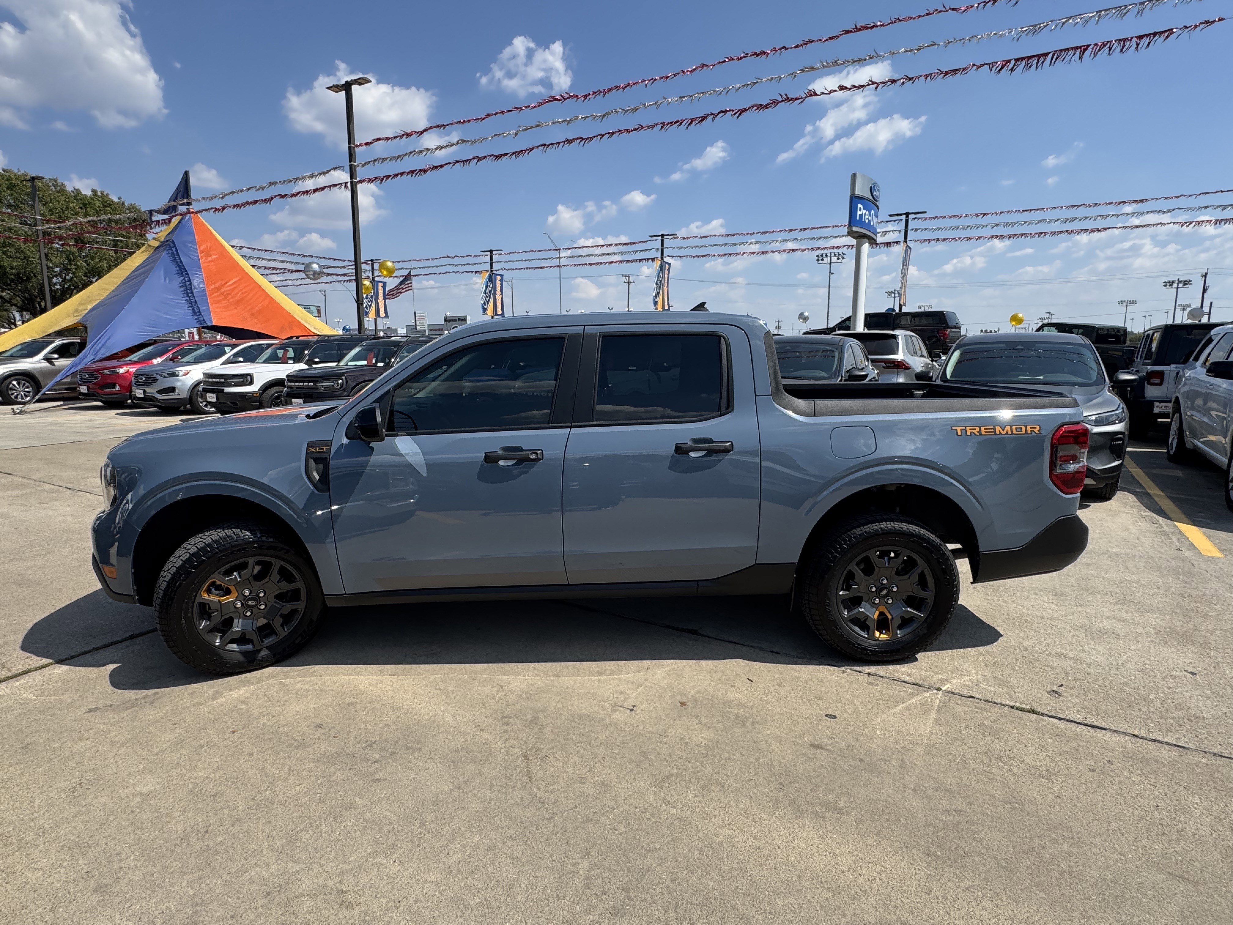 Certified 2024 Ford Maverick Tremor w/ Tremor Off-Road Package image 8