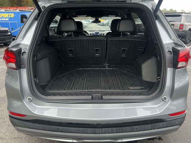 Used 2024 Chevrolet Equinox RS w/ RS Leather Package image 12