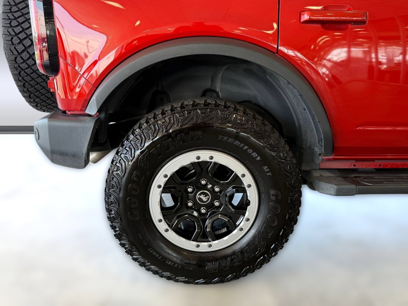 Certified 2023 Ford Bronco Outer Banks w/ Sasquatch Package AWD/4WD image 13