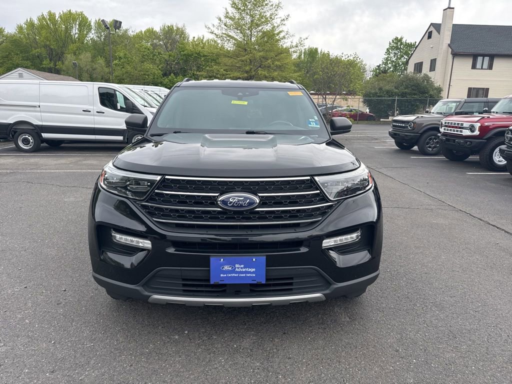 Certified 2020 Ford Explorer XLT w/ Equipment Group 202A AWD/4WD image 8