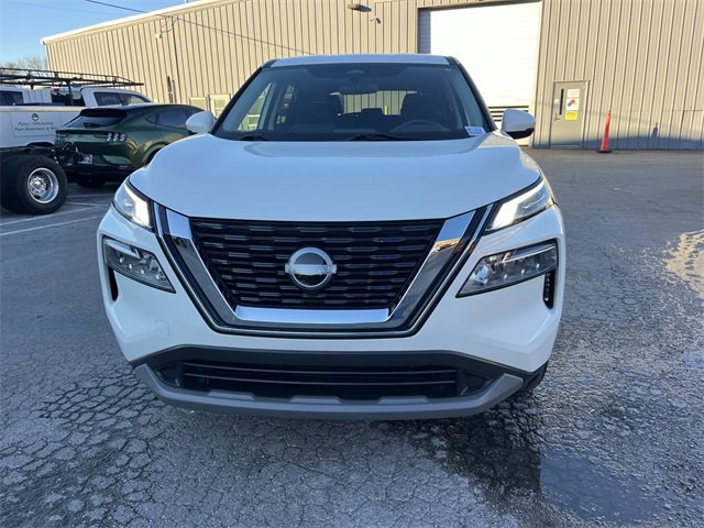 Used 2022 Nissan Rogue SV image 8