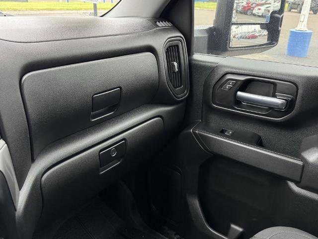 Used 2022 Chevrolet Silverado 2500 Custom w/ Custom Value Package image 27