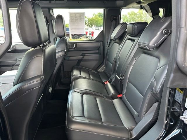 Certified 2025 Ford Bronco Outer Banks AWD/4WD image 15