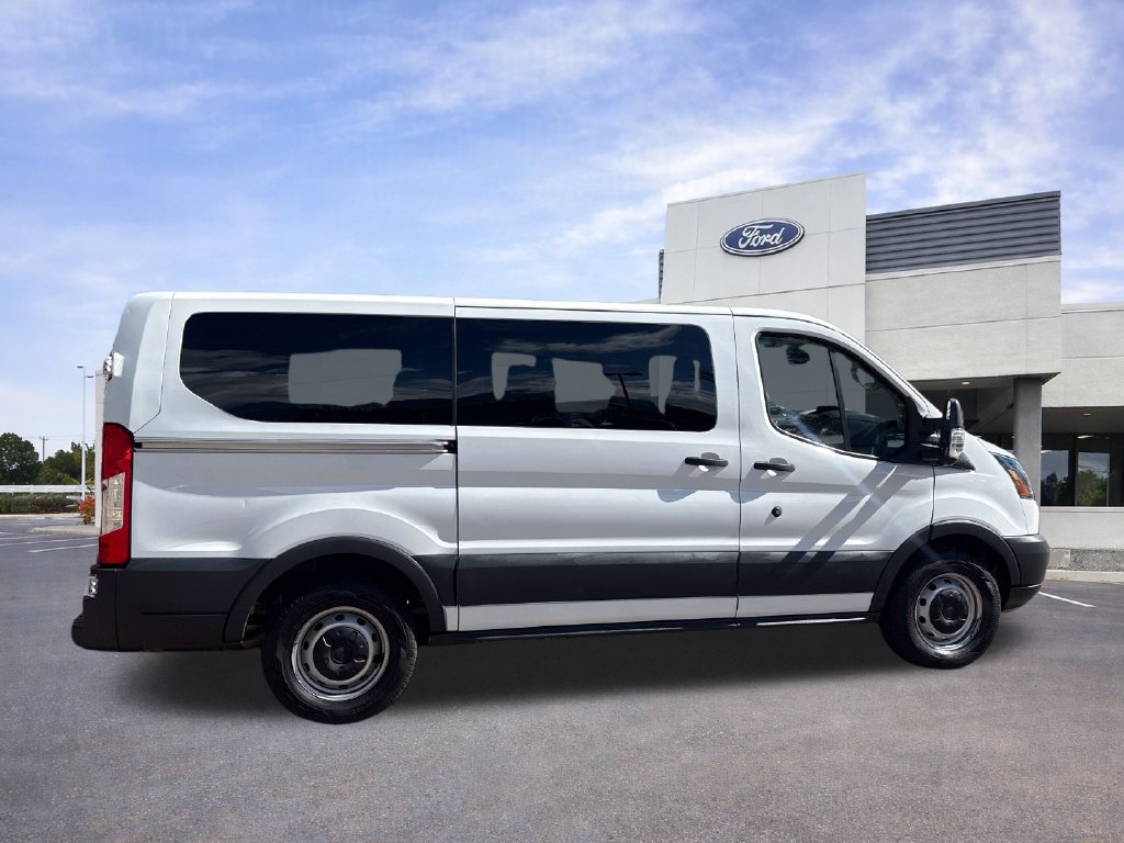 Certified 2018 Ford Transit 150 XL RWD image 9