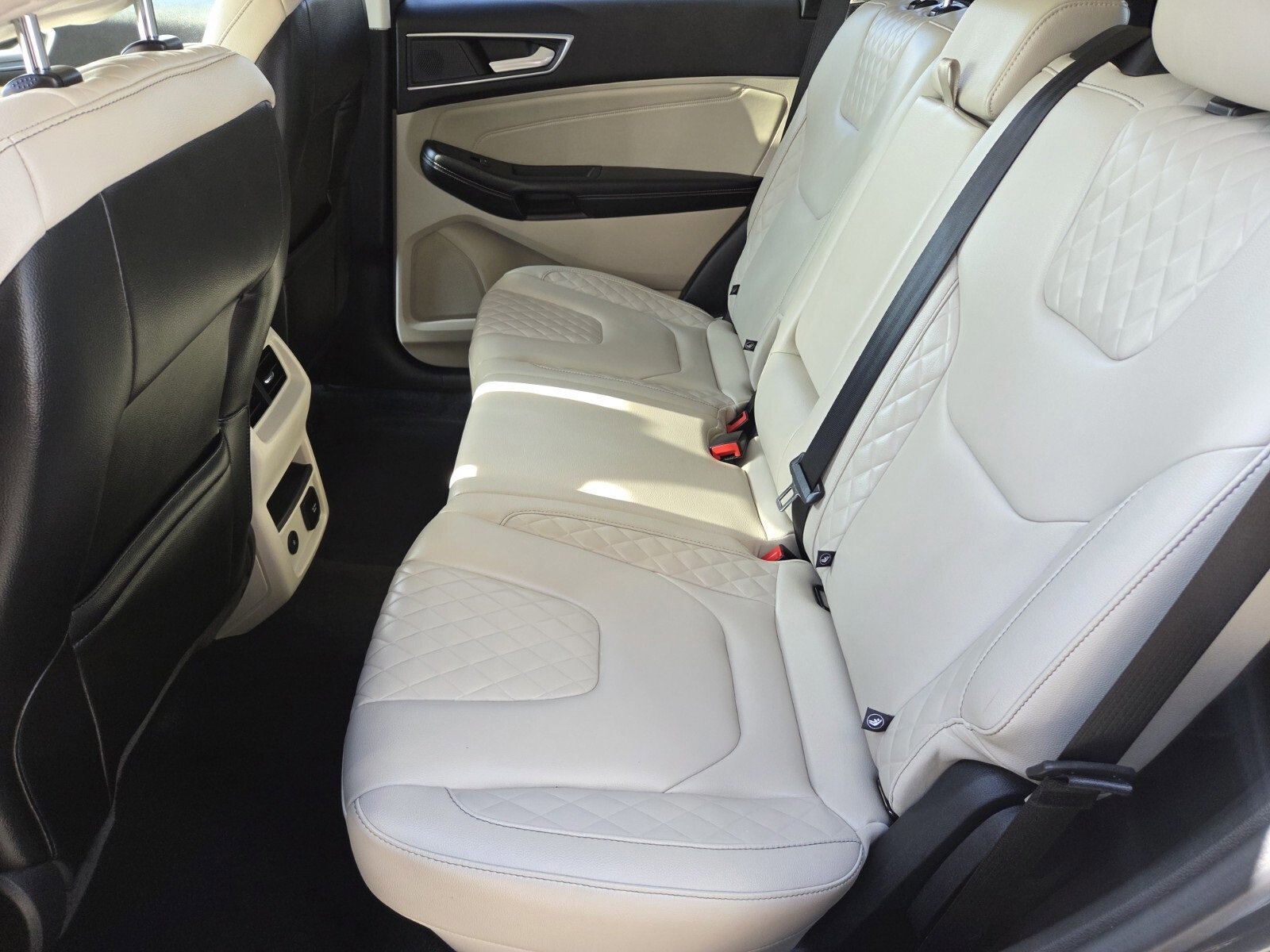 Certified 2023 Ford Edge Titanium w/ Cargo Accessory Package image 11