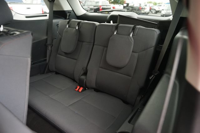 Certified 2025 Ford Explorer Active RWD image 14
