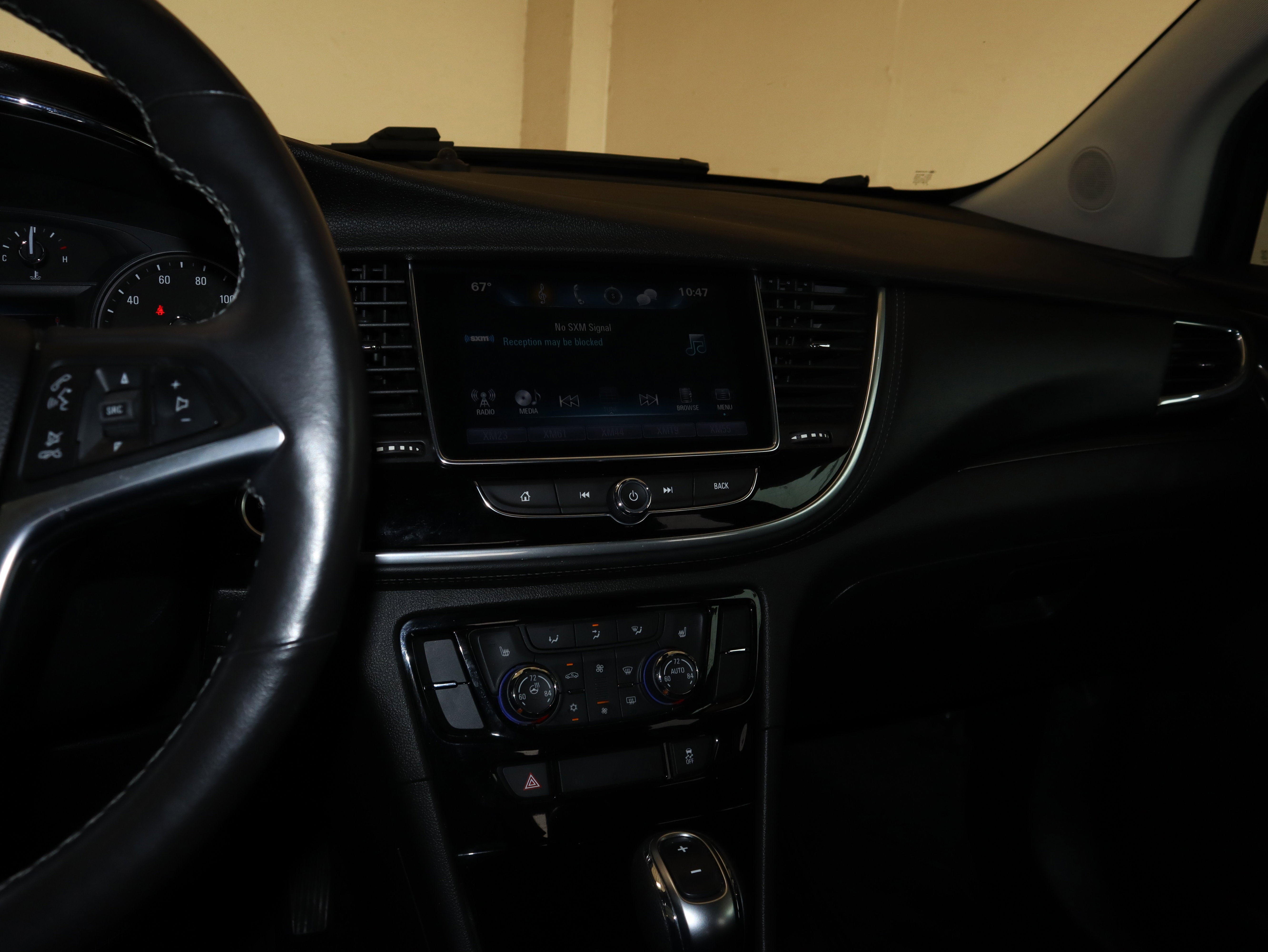 Used 2019 Buick Encore Essence AWD/4WD image 26