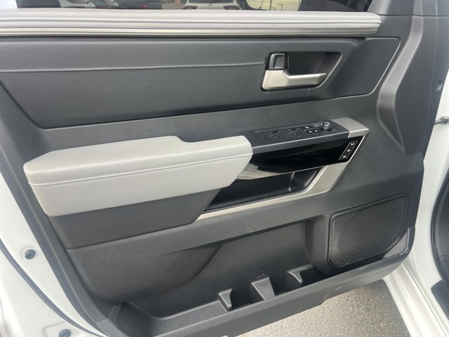 Used 2024 Toyota Tundra Limited image 12