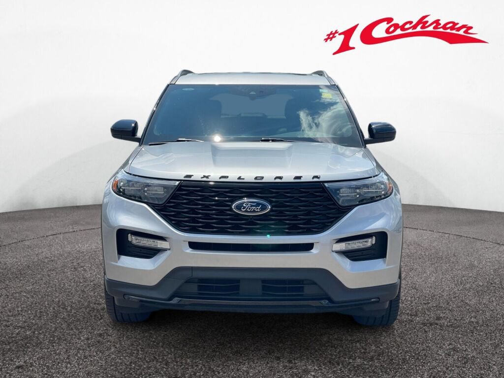 Certified 2024 Ford Explorer ST-Line w/ Class IV Trailer Tow Package AWD/4WD image 40