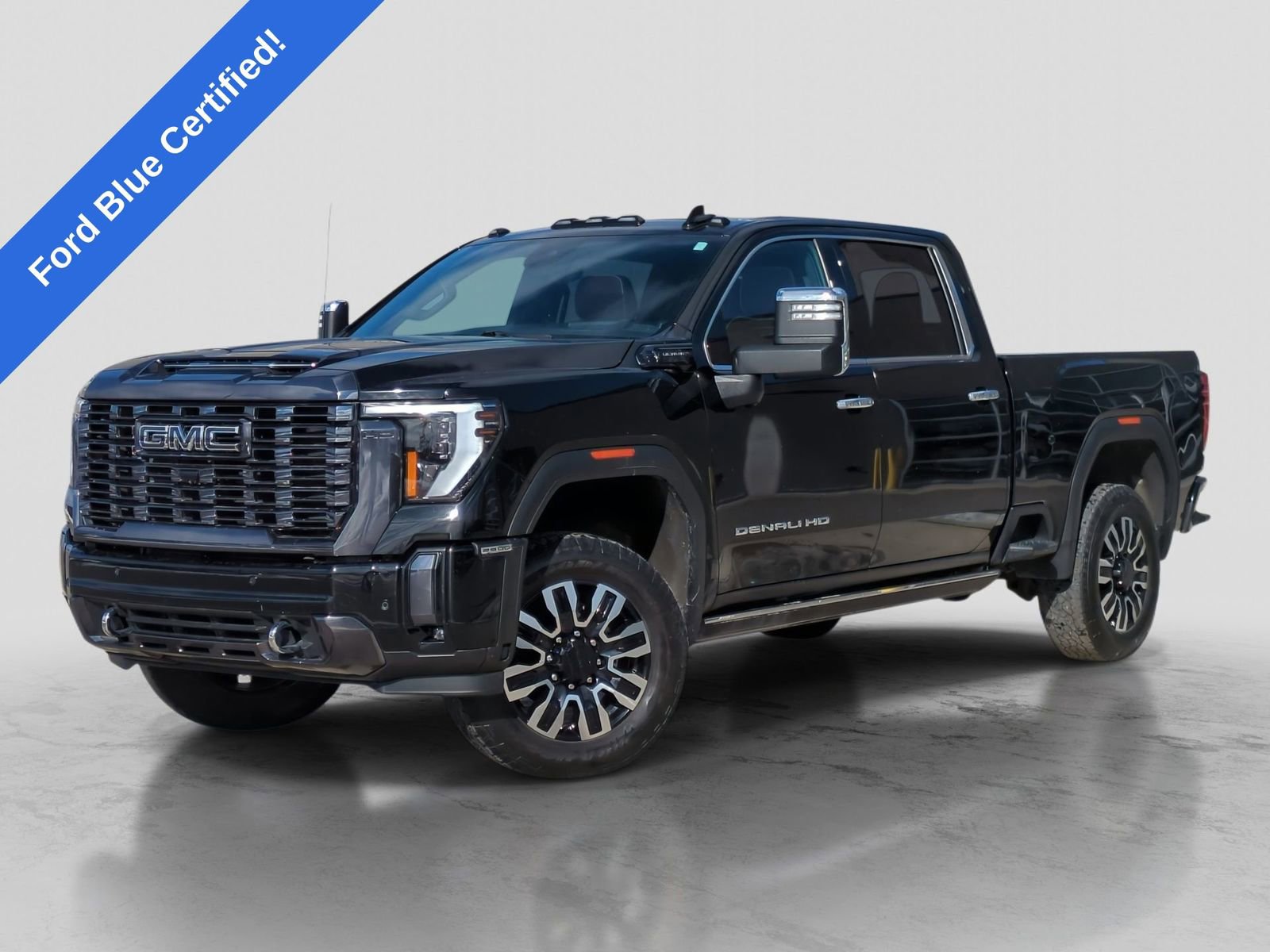 Used 2024 GMC Sierra 2500 Denali Ultimate w/ Max Trailering Package image 1