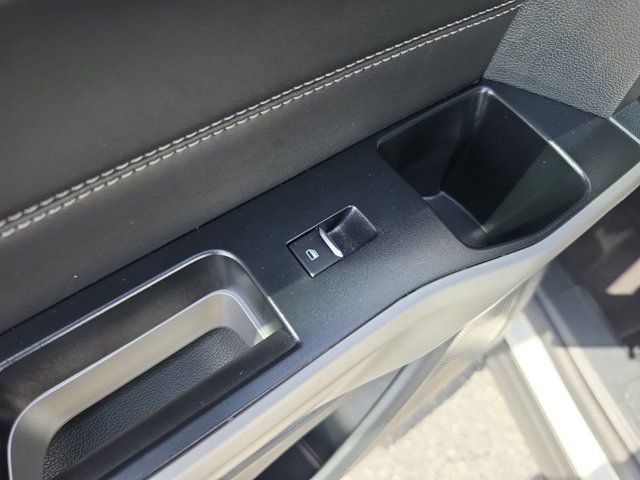 Certified 2024 Ford Explorer XLT image 11