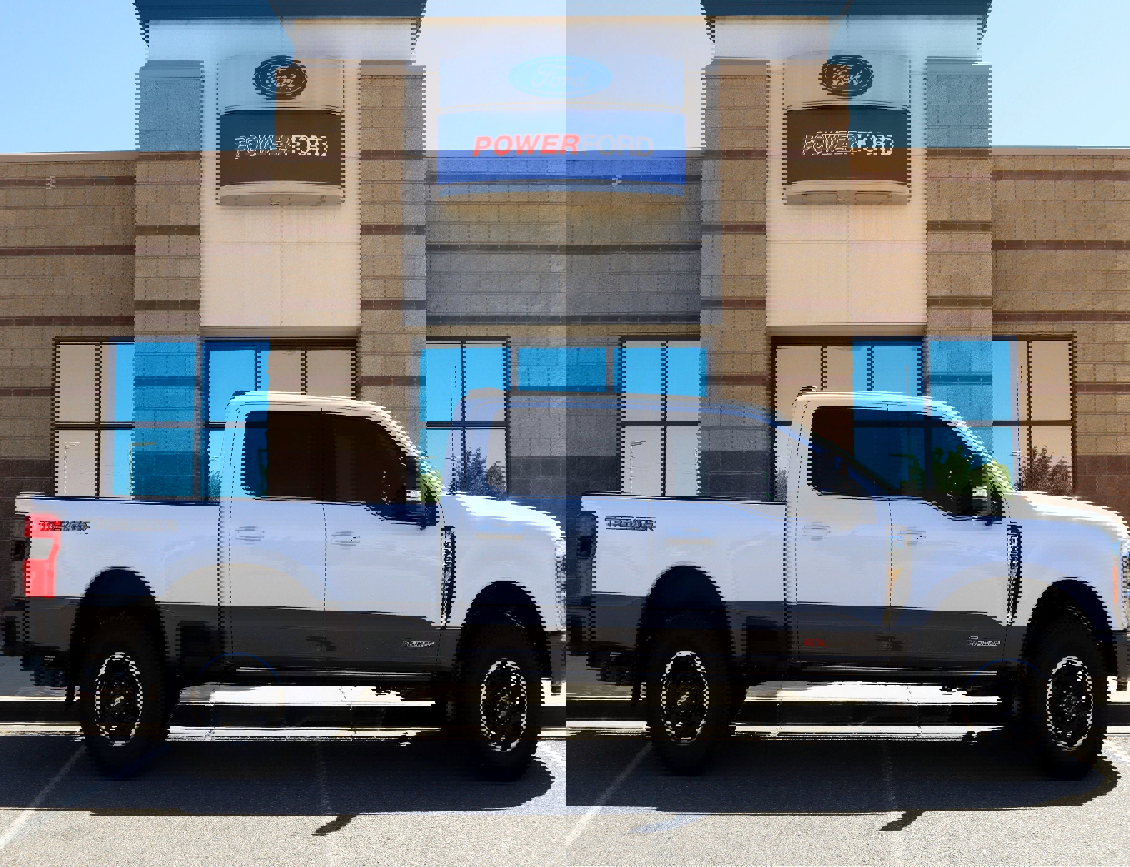 Certified 2026 Ford F350 King Ranch w/ Tremor Off-Road Package AWD/4WD image 5