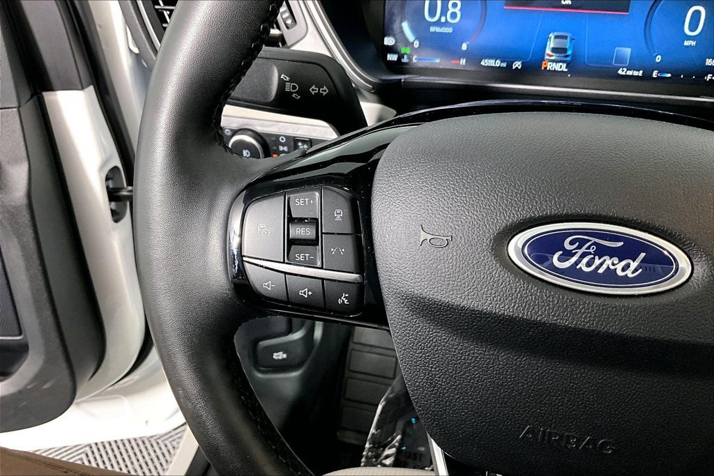Certified 2023 Ford Escape Platinum AWD/4WD image 18