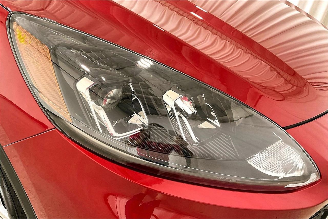 Certified 2022 Ford Escape SEL image 29