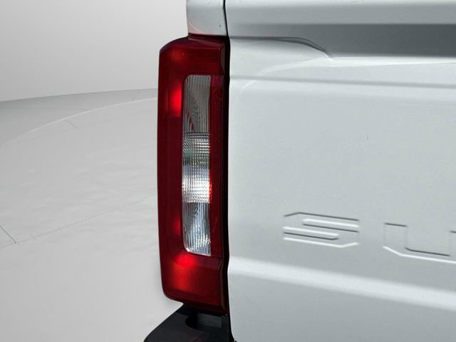 Certified 2024 Ford F350 XLT AWD/4WD image 11
