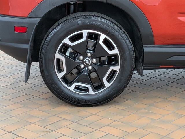 Certified 2024 Ford Bronco Sport Outer Banks AWD/4WD image 10