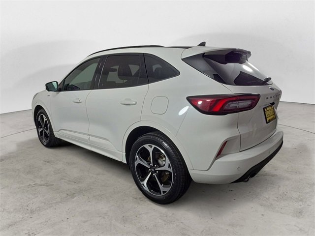 Certified 2023 Ford Escape ST-Line Elite image 5