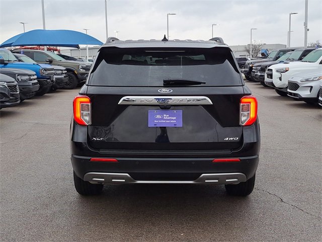 Certified 2023 Ford Explorer XLT w/ Equipment Group 202A image 4