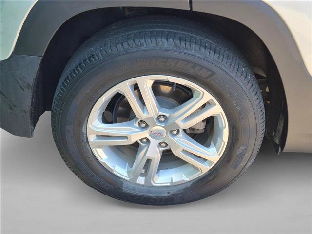 Used 2019 GMC Terrain SLE FWD image 8