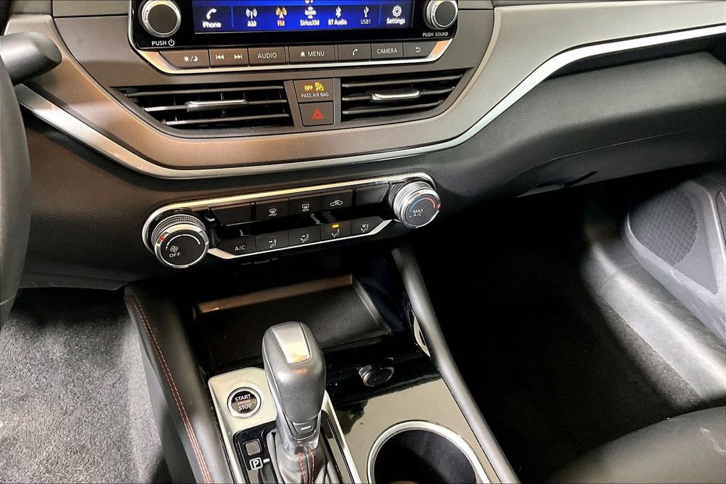 Used 2025 Nissan Altima 2.5 SR image 24