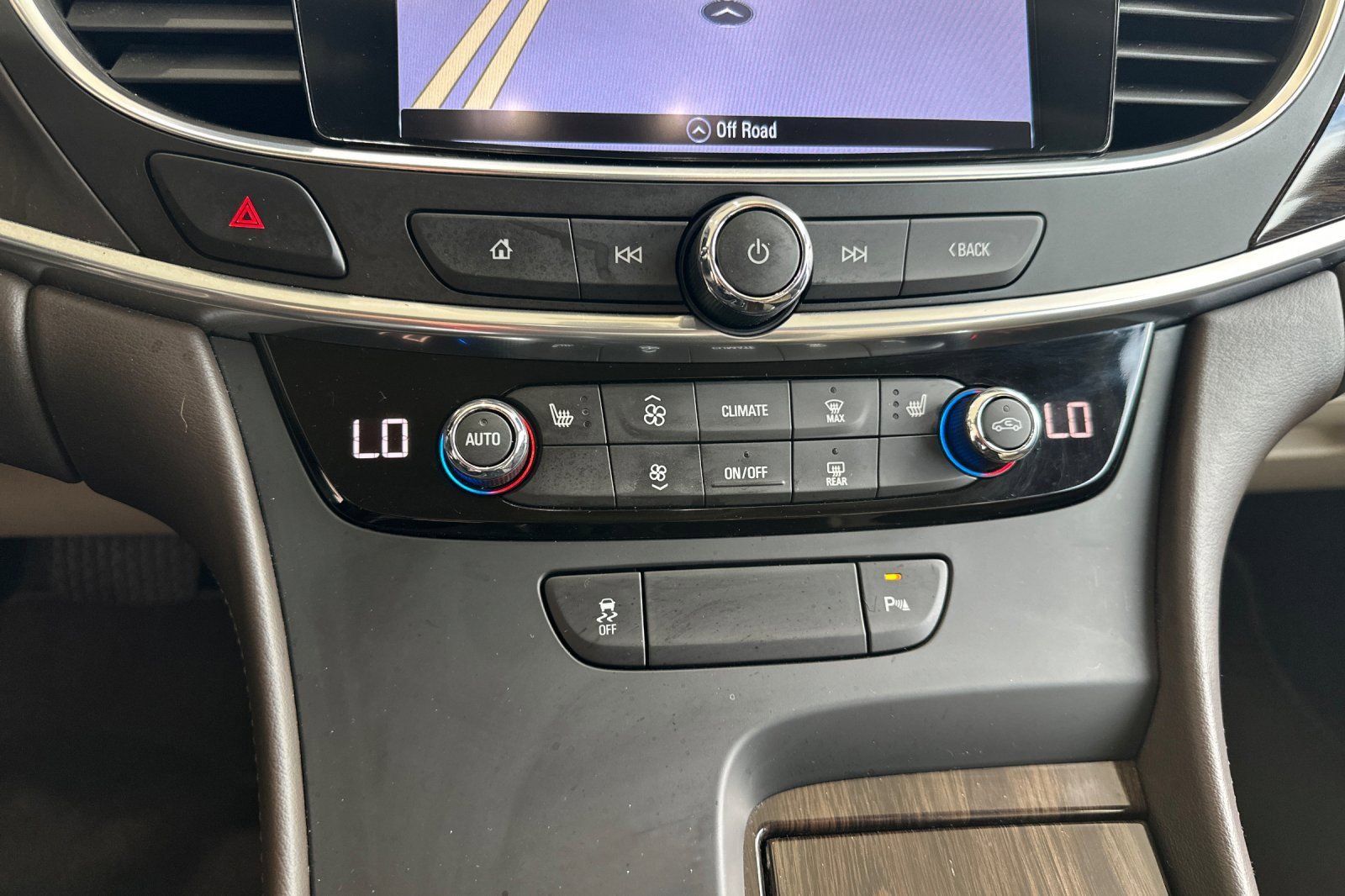 Used 2017 Buick LaCrosse Essence w/ Sights and Sounds Package image 24