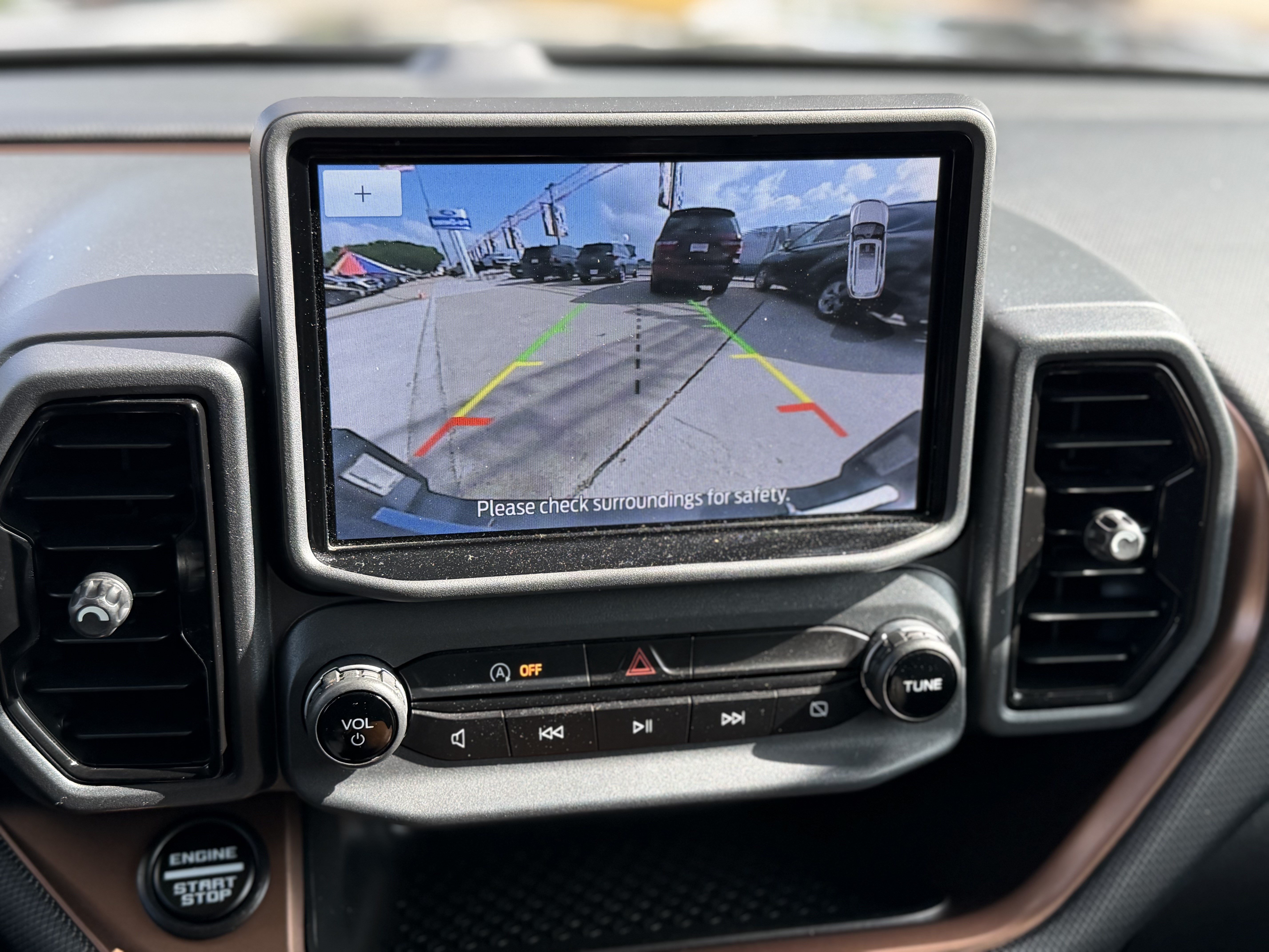 Certified 2023 Ford Bronco Sport Outer Banks AWD/4WD image 24