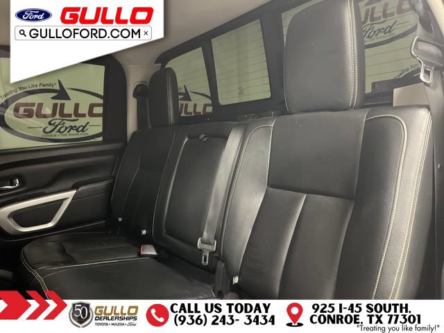 Used 2018 Nissan Titan PRO-4X w/ Pro-4x Convenience Package AWD/4WD image 15