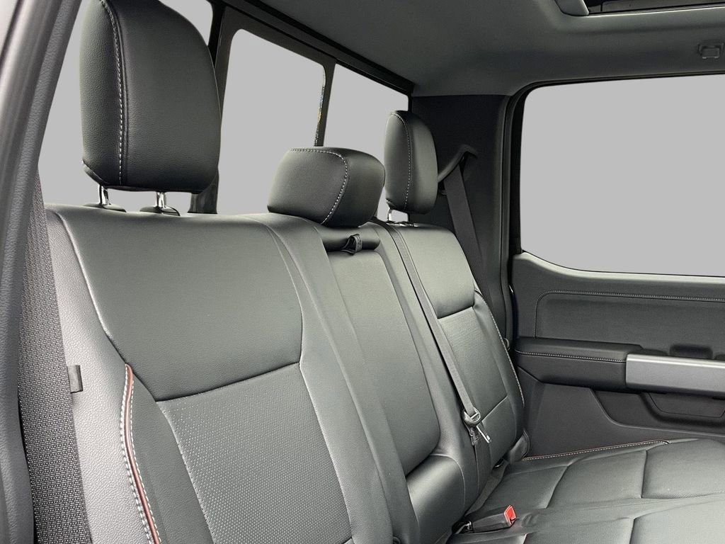 Certified 2024 Ford F250 Lariat w/ Lariat Ultimate Package image 24