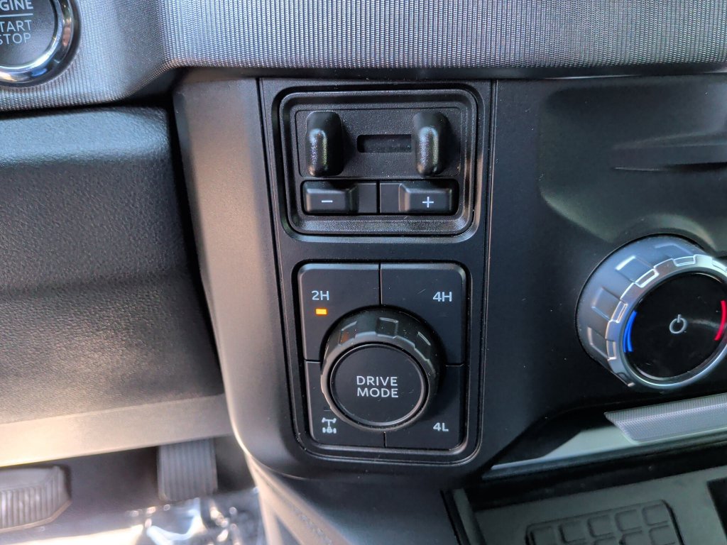 Certified 2025 Ford F250 Platinum AWD/4WD image 29