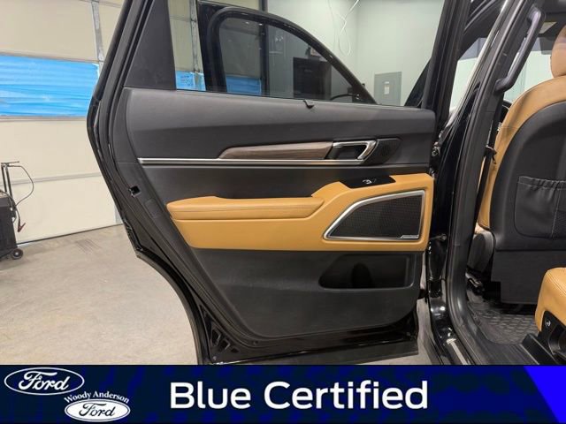 Used 2021 Kia Telluride SX w/ Nightfall Edition Package AWD/4WD image 27