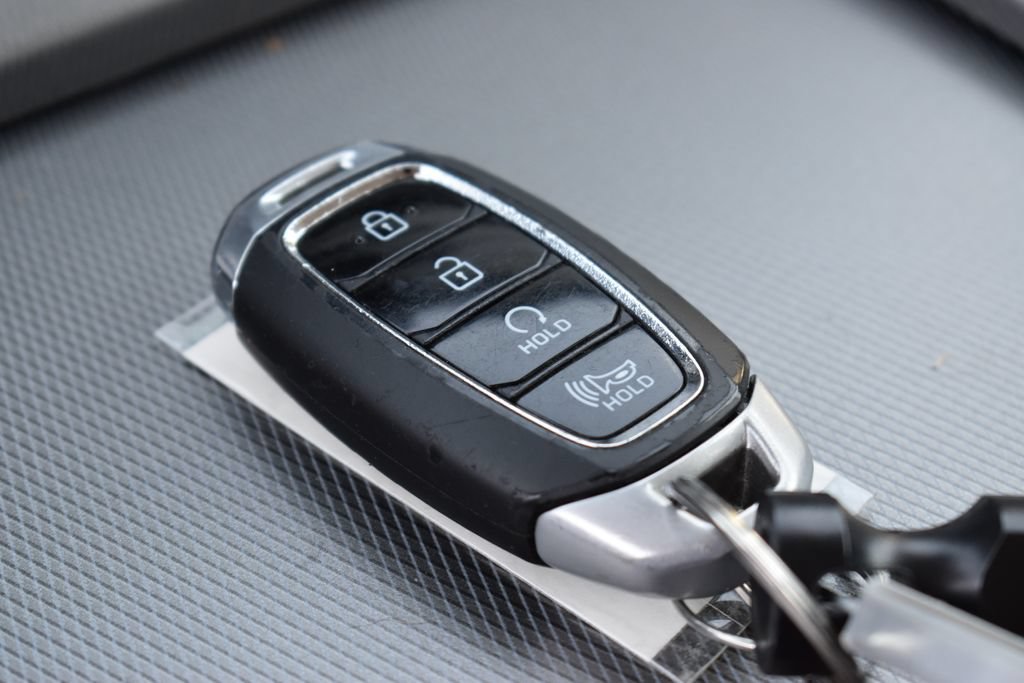 Used 2022 Hyundai Palisade SEL FWD image 13