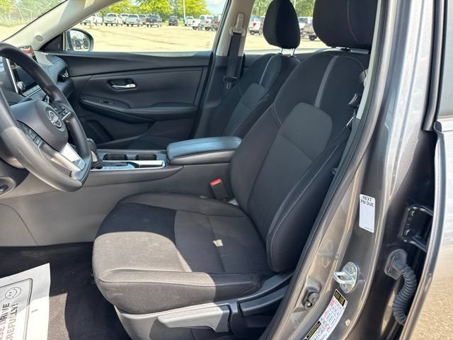 Used 2024 Nissan Sentra SV FWD image 13