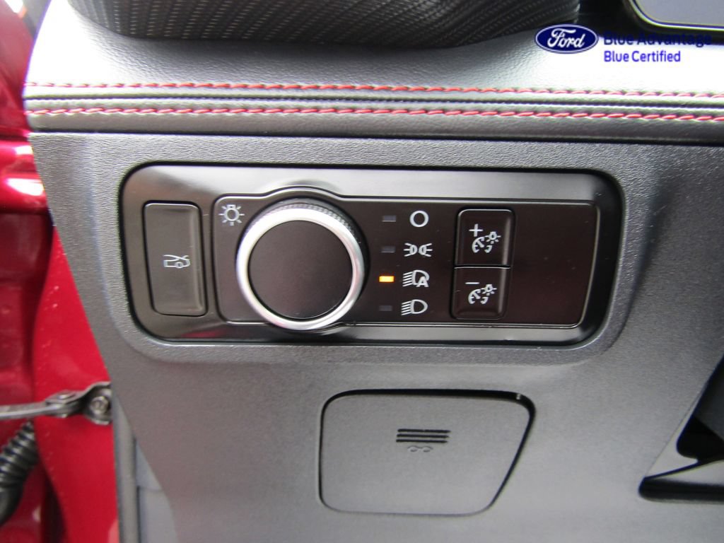 Certified 2025 Ford Mustang GT Premium RWD image 31