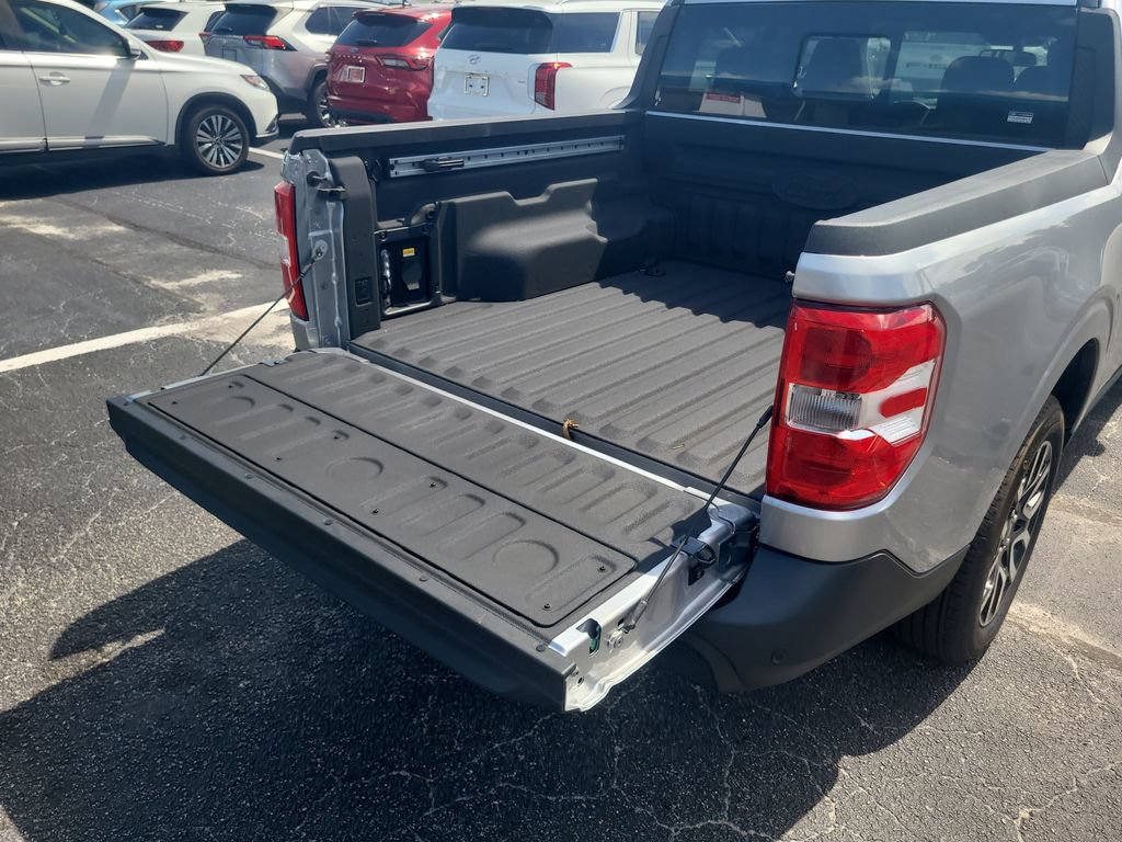 Certified 2024 Ford Maverick Lariat w/ 4K Tow Package AWD/4WD image 7