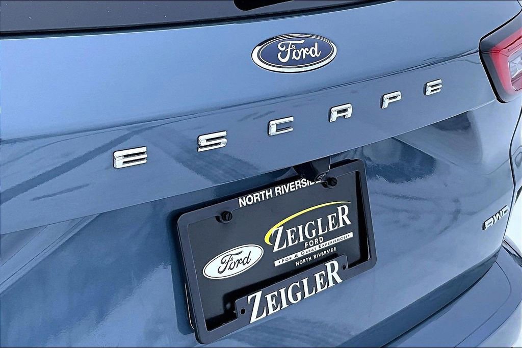 Certified 2023 Ford Escape ST-Line Select w/ Tech Pack #2 image 8