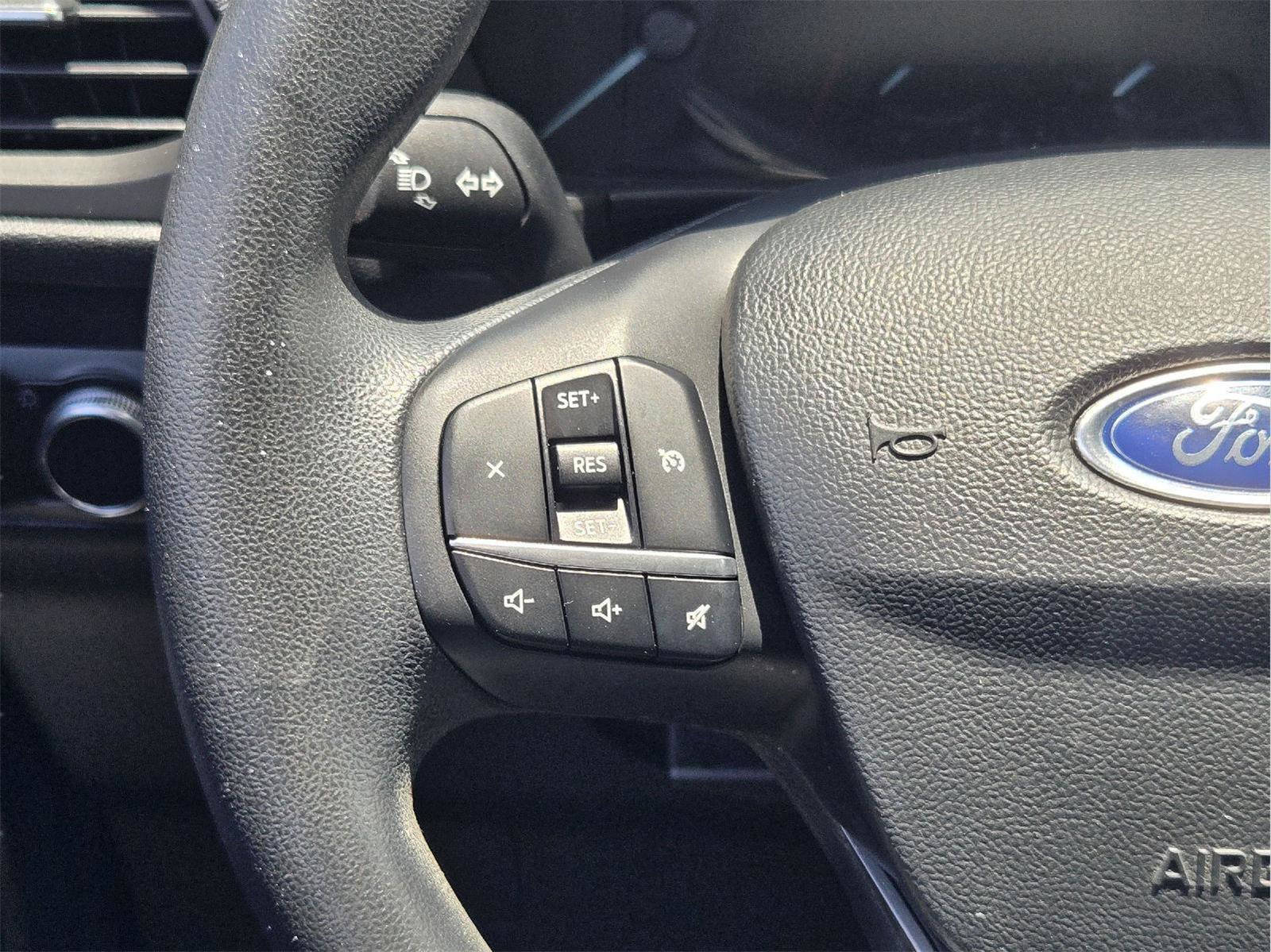 Certified 2020 Ford Escape SE AWD/4WD image 27