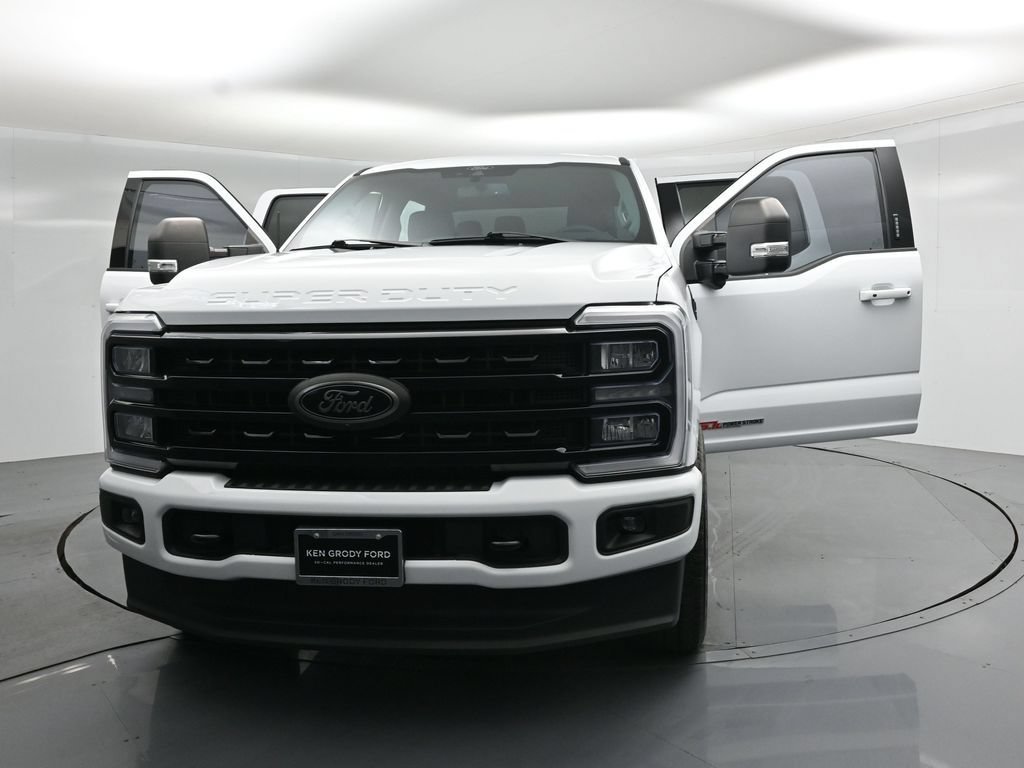 Certified 2024 Ford F250 XLT w/ Black Appearance Package AWD/4WD image 27