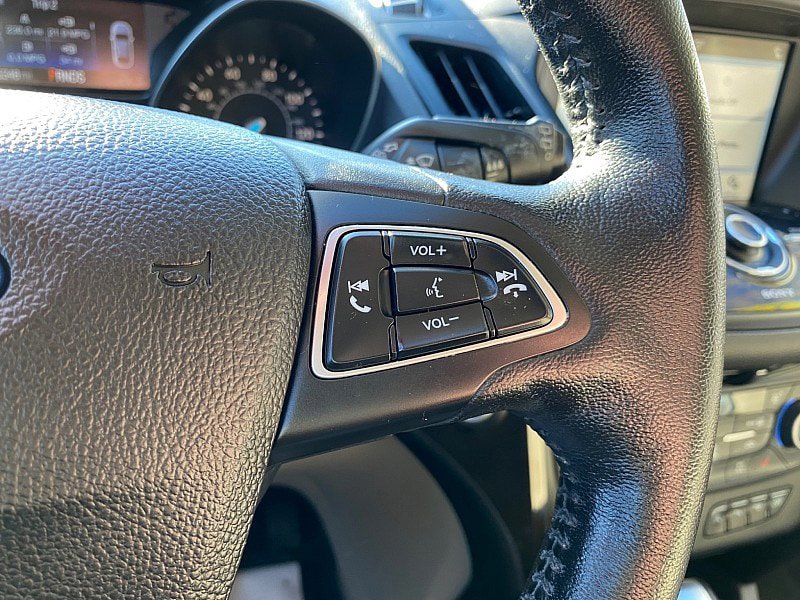 Certified 2019 Ford Escape Titanium AWD/4WD image 42