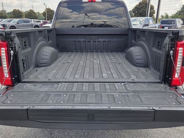 Certified 2025 Ford F250 XL w/ STX Appearance Package AWD/4WD image 11