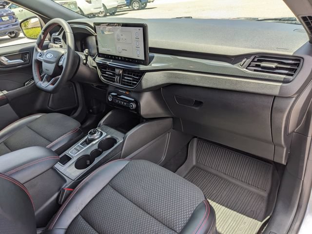 Certified 2023 Ford Escape ST-Line w/ Tech Pack #1 FWD image 14