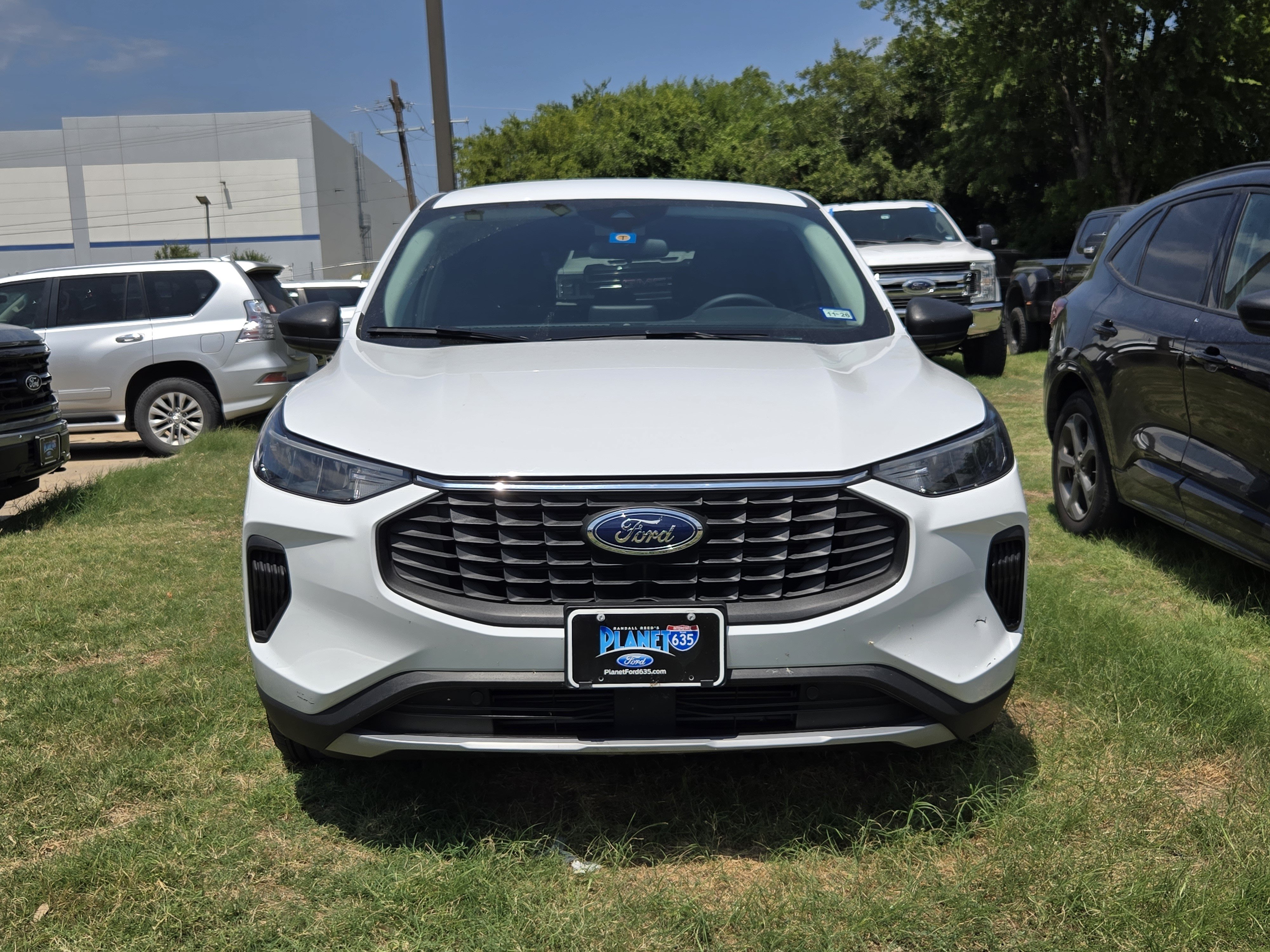 Certified 2023 Ford Escape Active FWD image 2