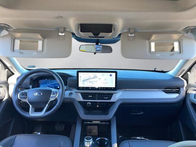 Certified 2025 Ford Explorer Active w/ Active Comfort Package image 10