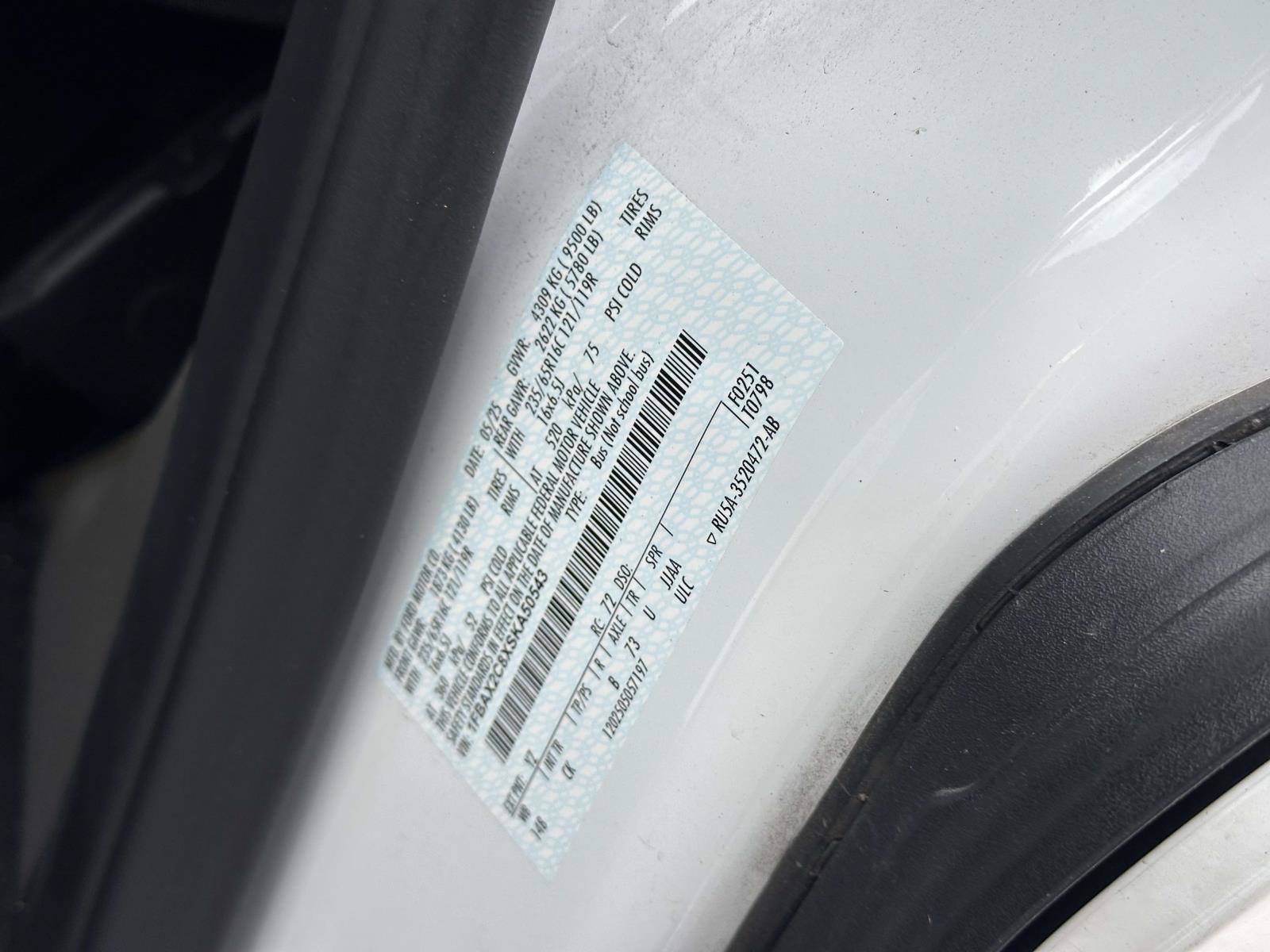 Certified 2025 Ford Transit 350 XLT RWD image 15