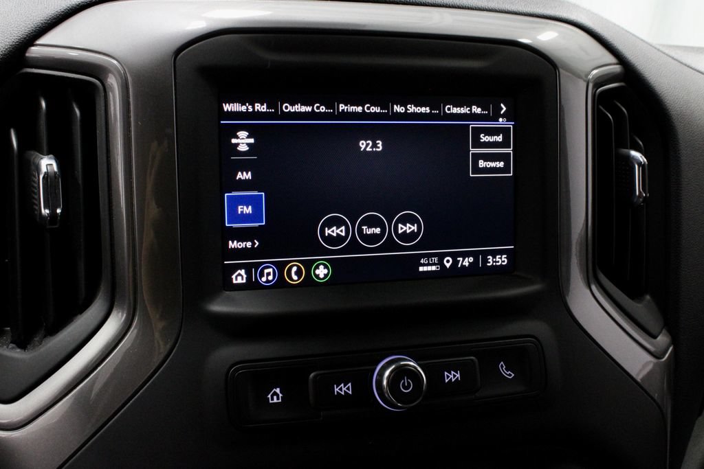 Used 2023 Chevrolet Silverado 1500 Custom AWD/4WD image 3
