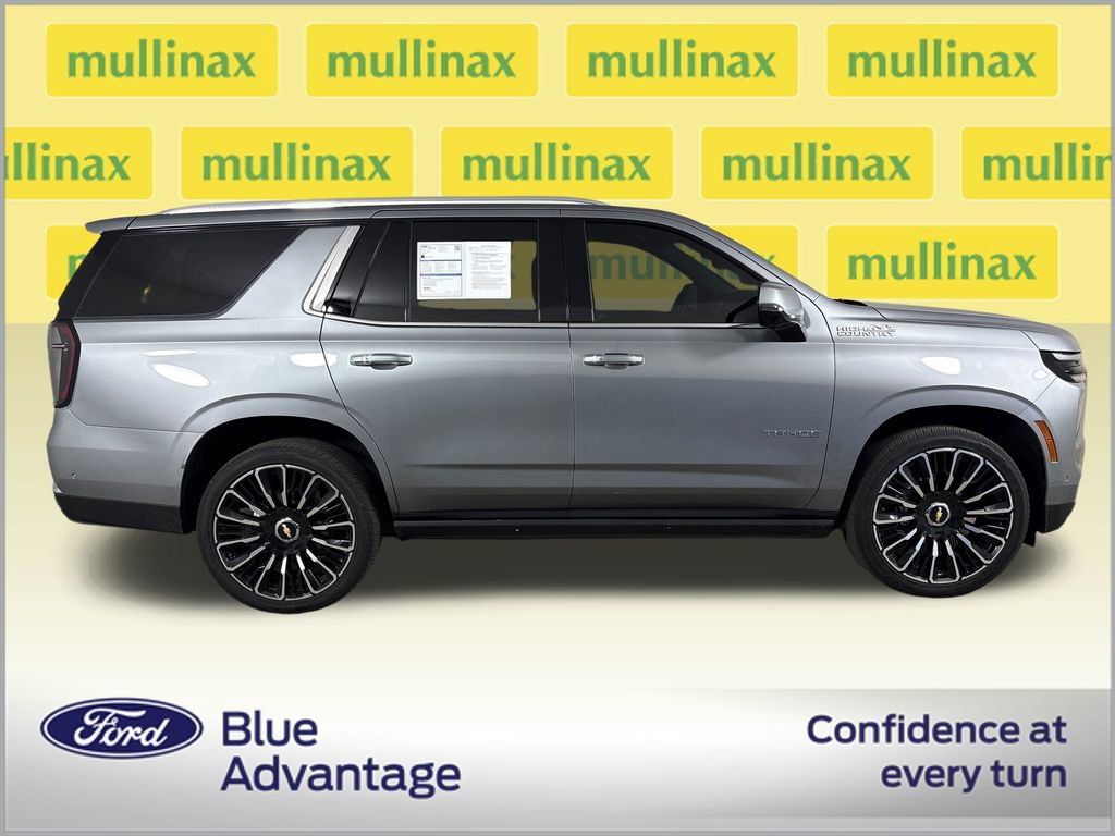 Used 2026 Chevrolet Tahoe High Country w/ LPO, Illumination Package AWD/4WD image 2