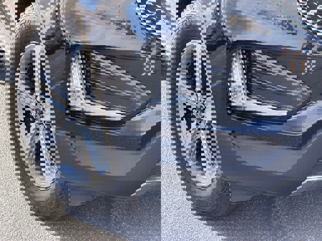 Certified 2024 Ford Edge SEL w/ Convenience Package image 12