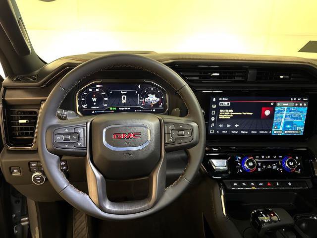 Used 2025 GMC Sierra 1500 AT4 w/ AT4 Premium Package AWD/4WD image 5