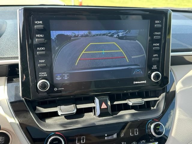 Used 2022 Toyota Corolla Cross XLE w/ Convenience Package FWD image 25