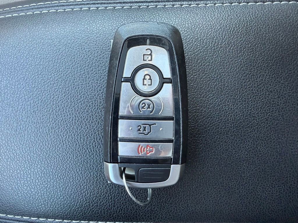Certified 2022 Ford Escape SEL AWD/4WD image 26