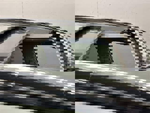 Used 2022 Toyota RAV4 XLE w/ Convenience Package image 10